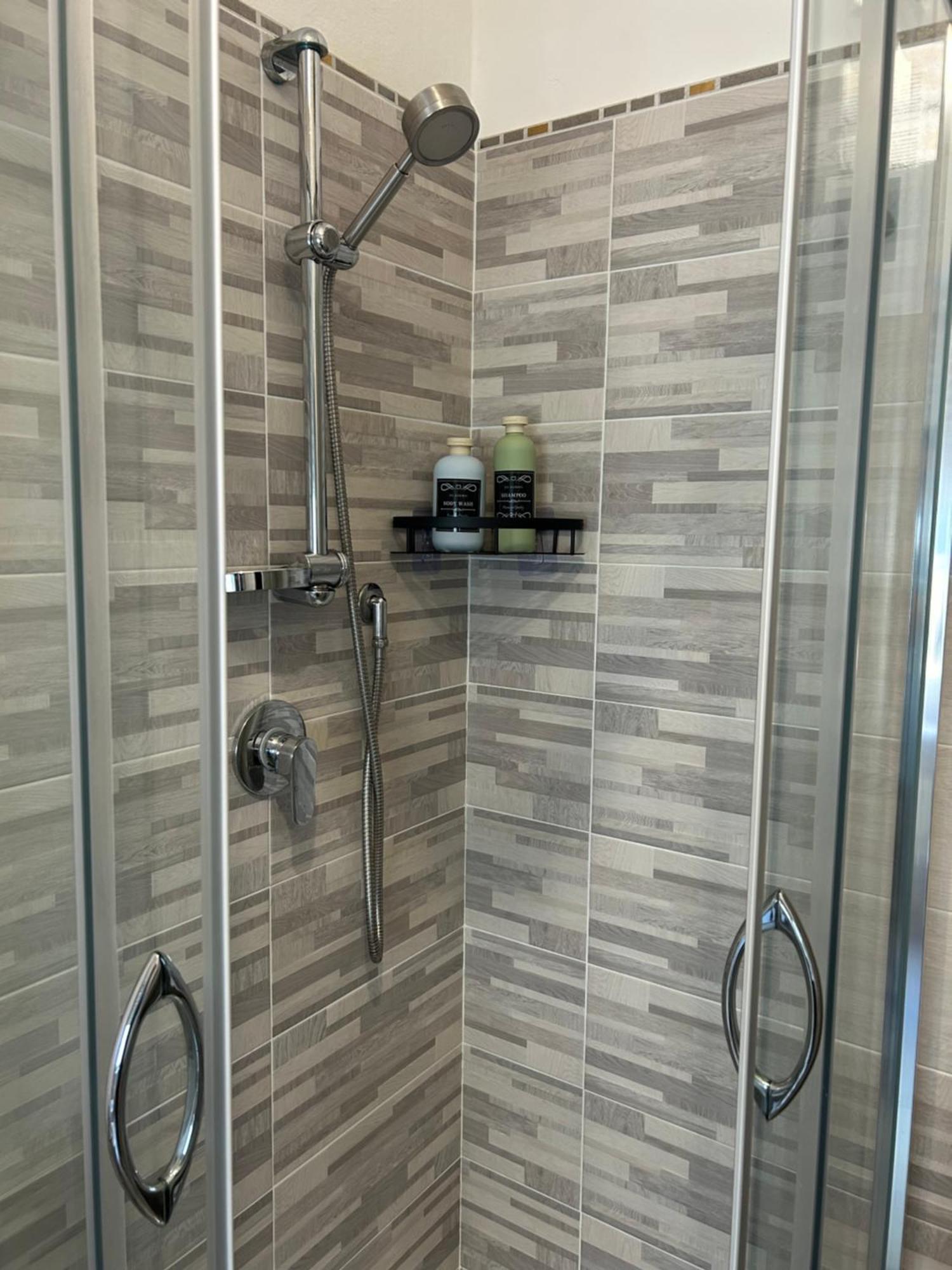 شقة Monte Urpinu Modern Flat كالياري المظهر الخارجي الصورة